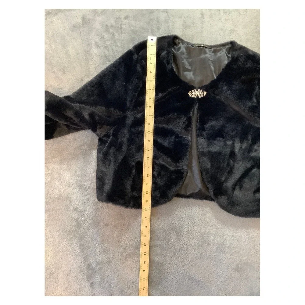 Park‎ and Main Black Faux Mink Fur Bolero Jacket Rhinestone Clasp